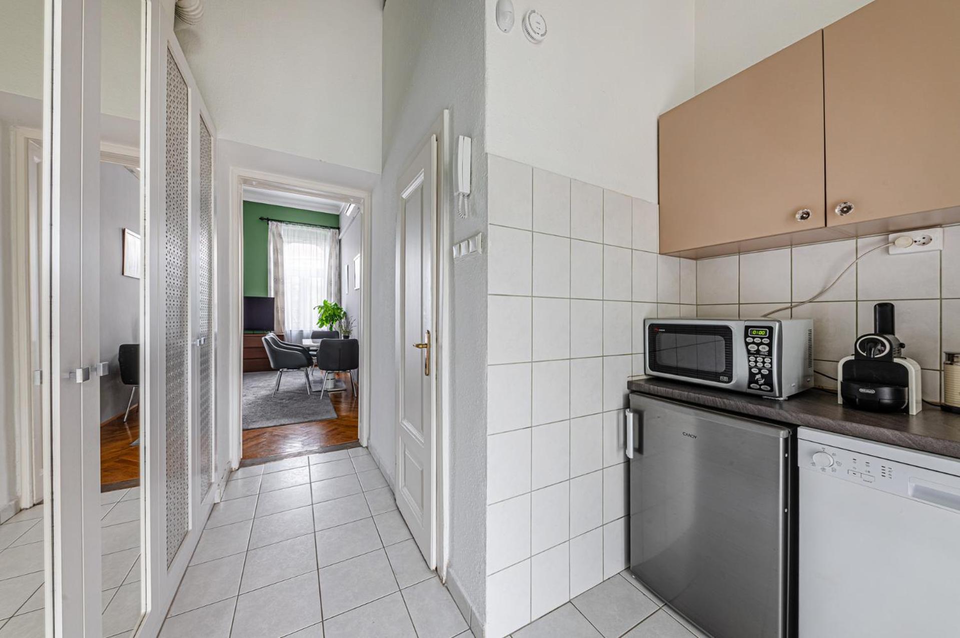 Maison Lumiere Buda - Near M2 Metro Appartement